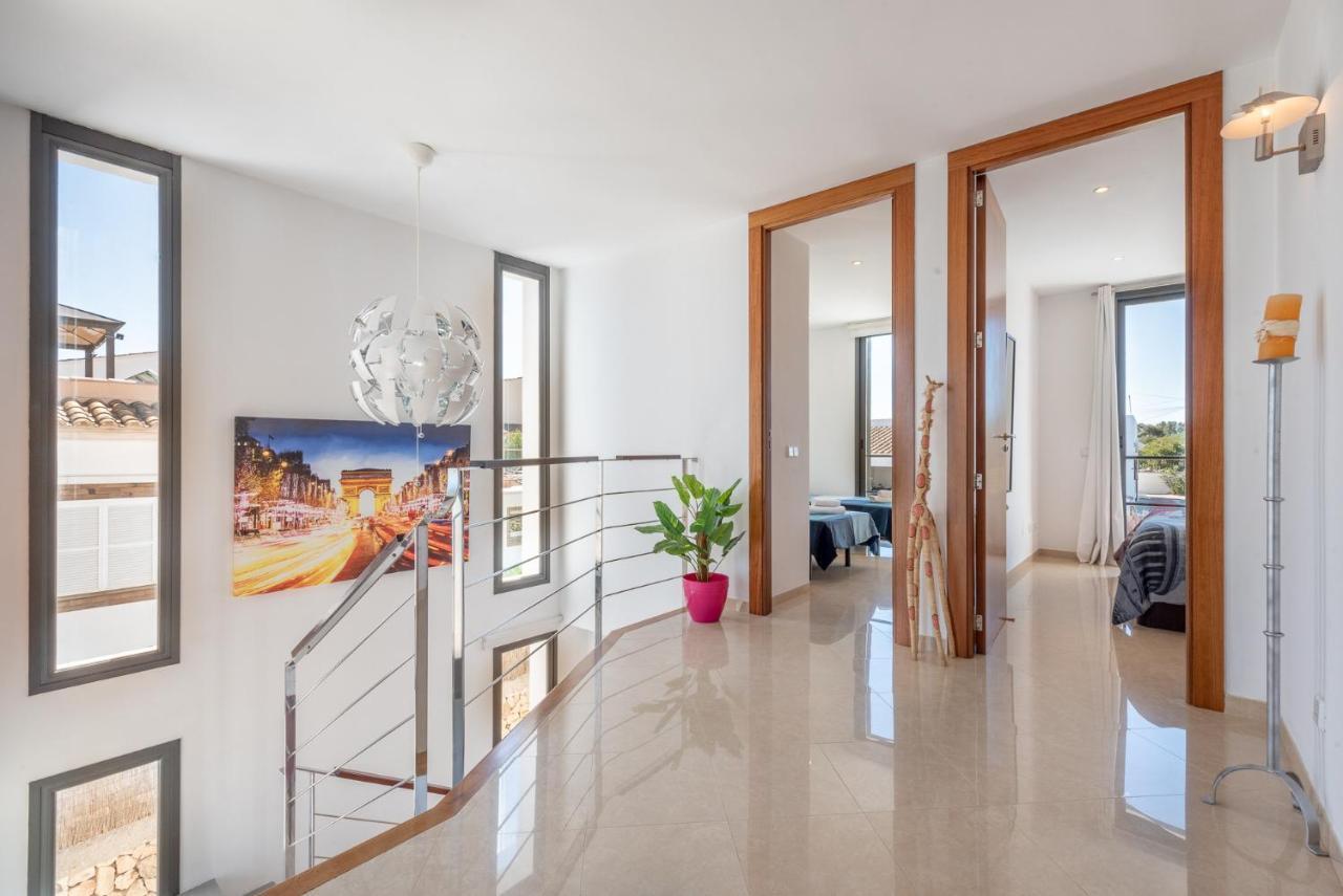 Villa Varadero By Mallorca House Rent Puerto Colom Exterior foto